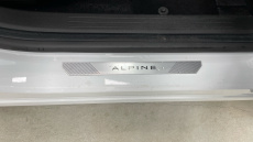 Renault Symbioz 1.6 E-Tech FHEV 145 Iconic Esprit Alpine 5dr Auto Hybrid Estate